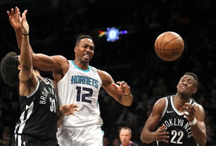 Vecenie: Why Charlotte —despite Dwight Howard's act wearing thin — loses its trade with Brooklyn