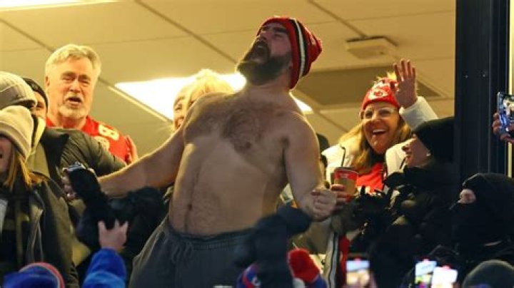 Video: Eagles' Jason Kelce Celebrates Shirtless After Travis' TD in Chiefs vs. Bills | News, Scores, Highlights, Stats, and Rumors