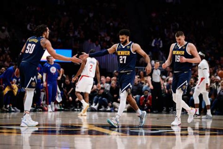 Warriors ignore Russell Westbrook, execute another game plan in blowout of Clippers