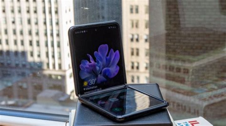 Watch the Galaxy Z Fold 3 and Z Flip 3 go through Samsung's stress tests