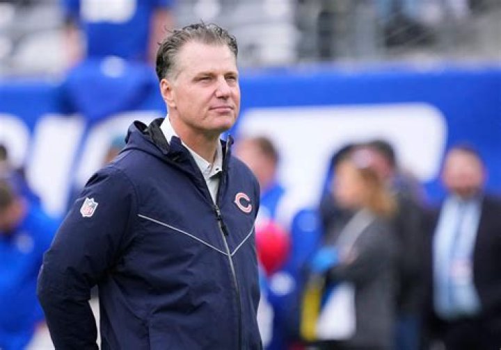 What Bears coach Matt Eberflus expects and demands from his new linebackers