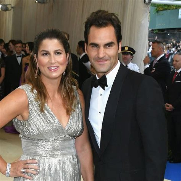 What Instigated Roger Federer’s wife Mirka to call her husband in middle of match