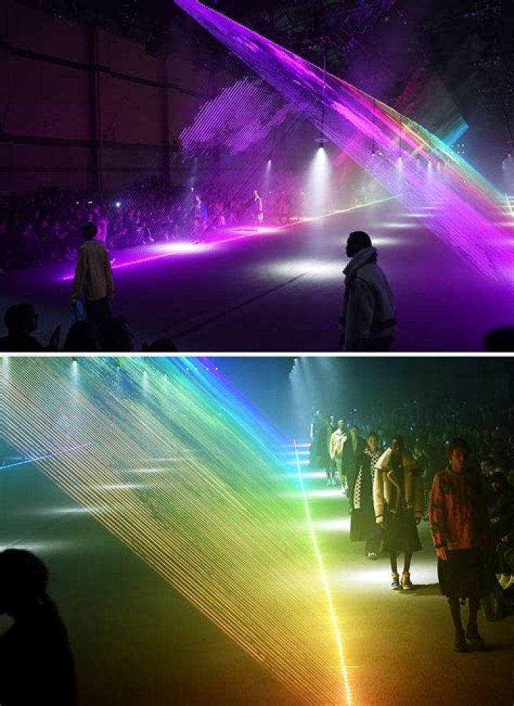 What it Was Really Like to be at Christopher Bailey's Last Burberry Show