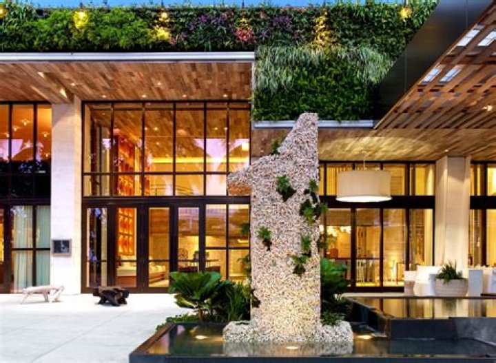 When Did 1 Hotel South Beach Open in Miami?