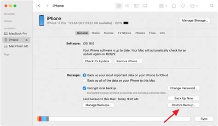 Where are Kik messages saved?