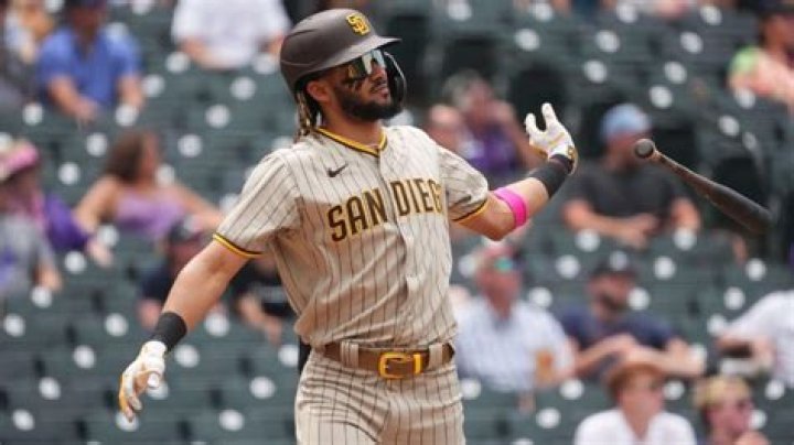 Who has the longest home run in 2021?