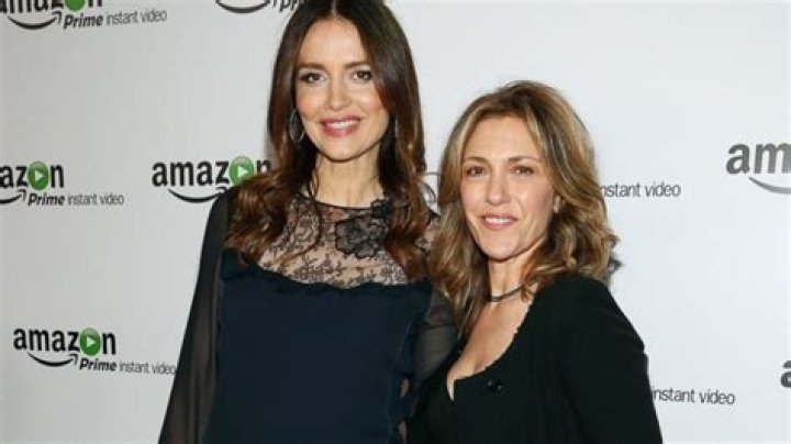 Who is Alison Balian dating? Alison Balian girlfriend, wife