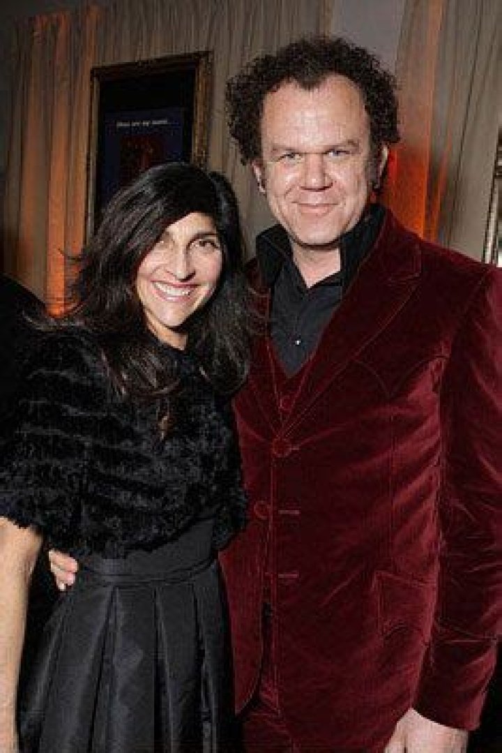 Who is Alison Dickey dating? Alison Dickey boyfriend, husband