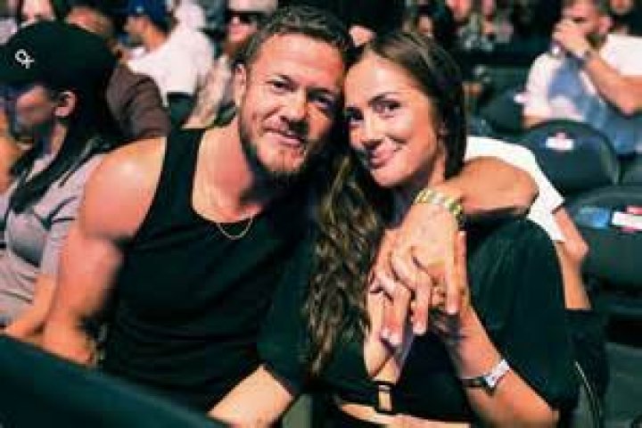 Who is Allen Coulter dating? Allen Coulter girlfriend, wife