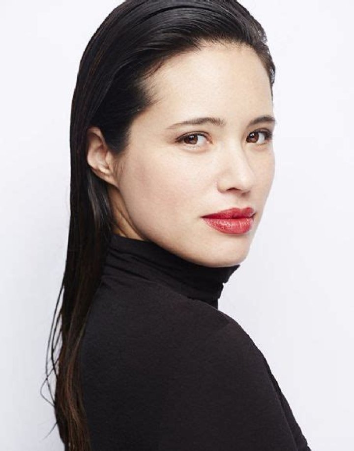 Who is Anne-Solenne Hatte dating? Anne-Solenne Hatte boyfriend, husband