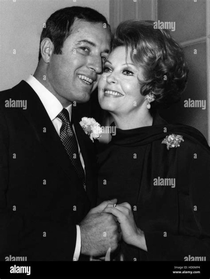 Who is Arlene Dahl dating? Arlene Dahl boyfriend, husband