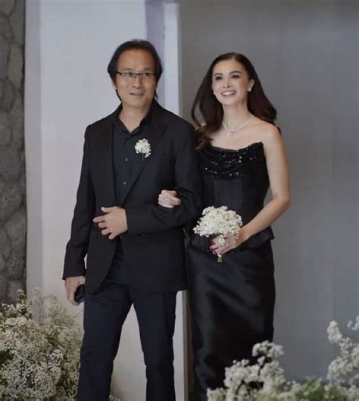 Who is Aurea Cruz dating? Aurea Cruz boyfriend, husband