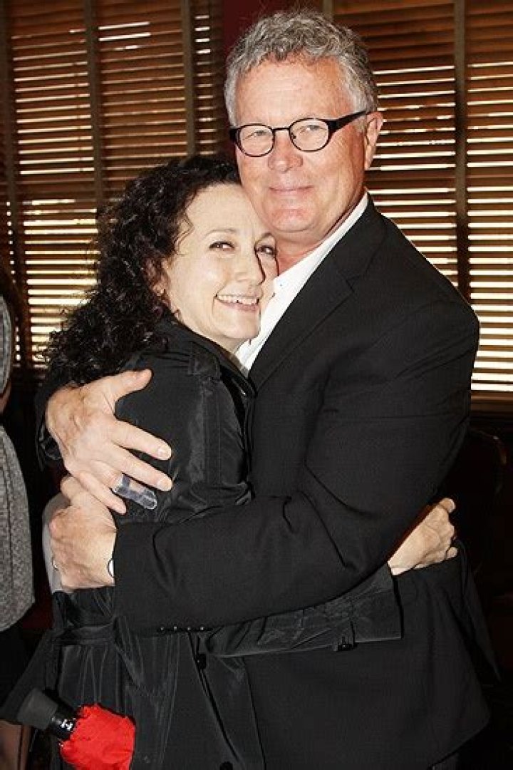 Who is Bebe Neuwirth dating? Bebe Neuwirth boyfriend, husband