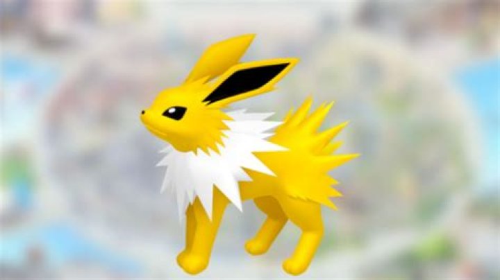Who is better Luxray or jolteon?