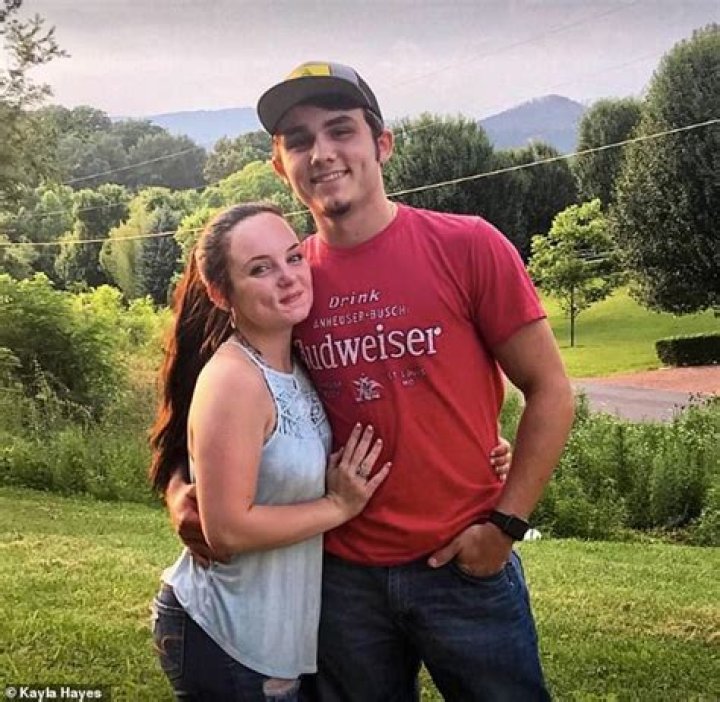 Who is Carolina Sweets dating? Carolina Sweets boyfriend, husband