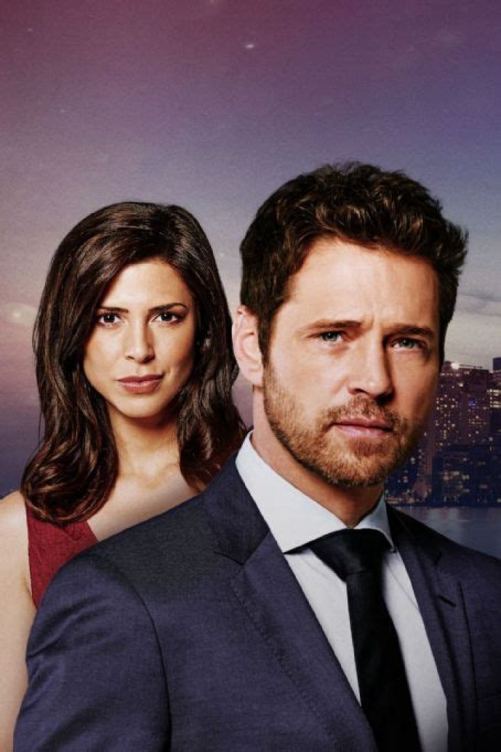Who is Cindy Sampson dating? Cindy Sampson boyfriend, husband