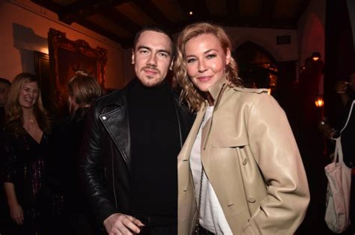 Who is Connie Nielsen dating? Connie Nielsen boyfriend, husband