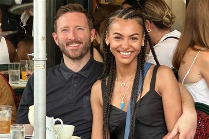 Who is Dave Cummings dating? Dave Cummings girlfriend, wife
