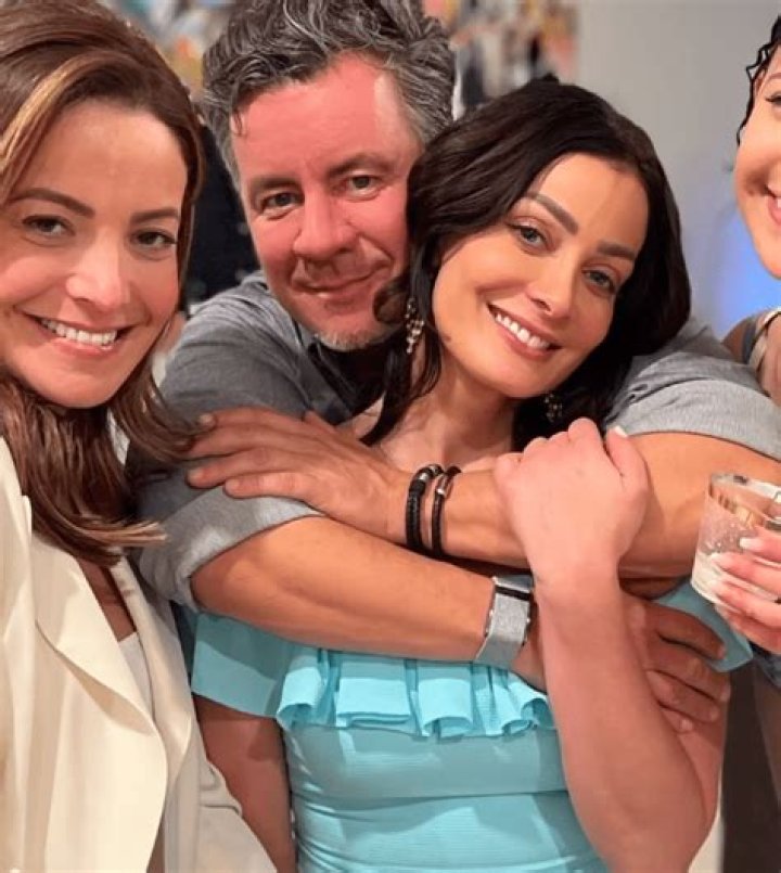 Who is Dayanara Torres dating? Dayanara Torres boyfriend, husband