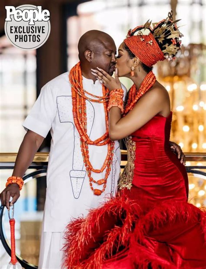 Who is Dennis Oh dating? Dennis Oh girlfriend, wife