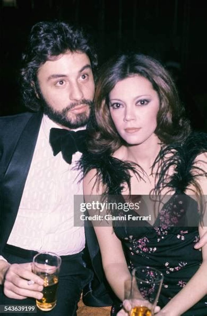 Who is Elsa Baeza dating? Elsa Baeza boyfriend, husband