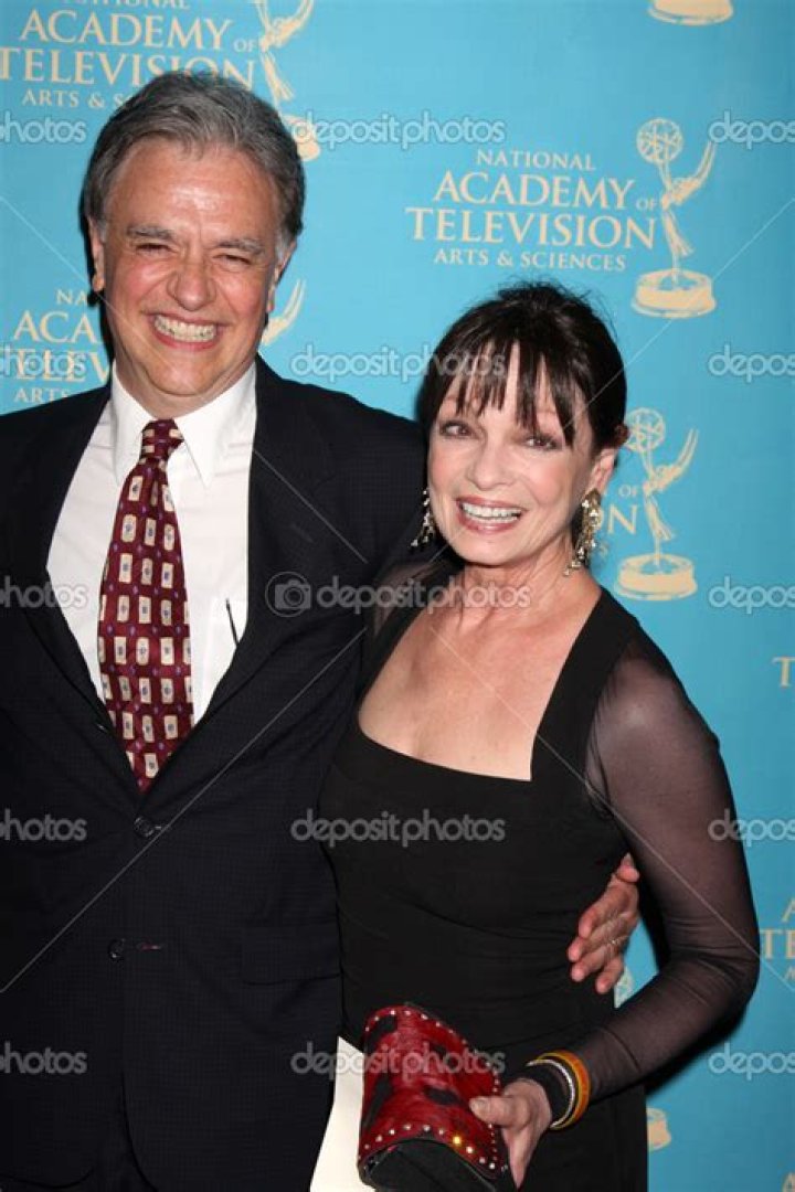 Who is Gary Verna dating? Gary Verna girlfriend, wife
