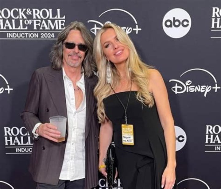 Who is Gus Hansen dating? Gus Hansen girlfriend, wife