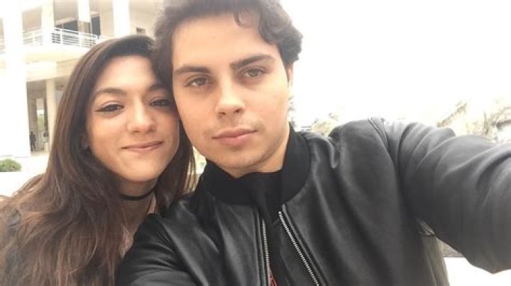 Who is Jake T. Austin dating? Jake T. Austin girlfriend, wife