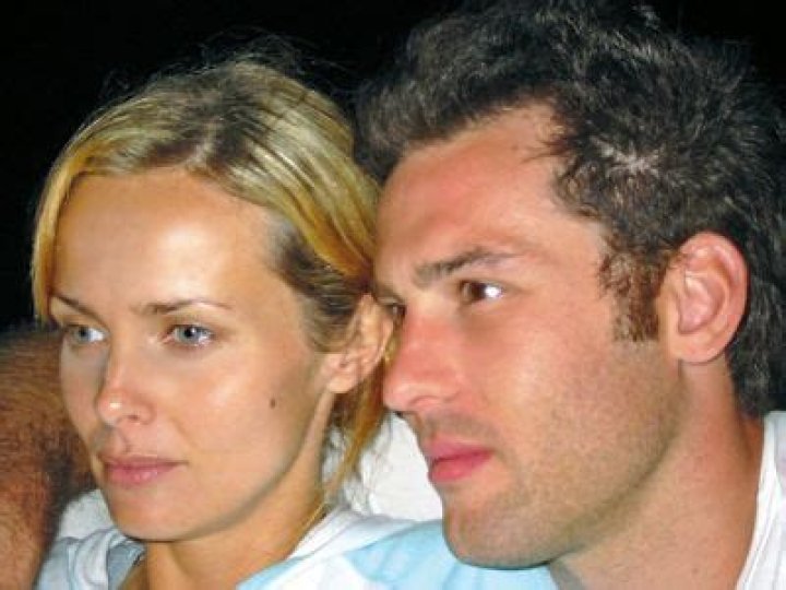 Who is Jeffrey Raymond dating? Jeffrey Raymond girlfriend, wife