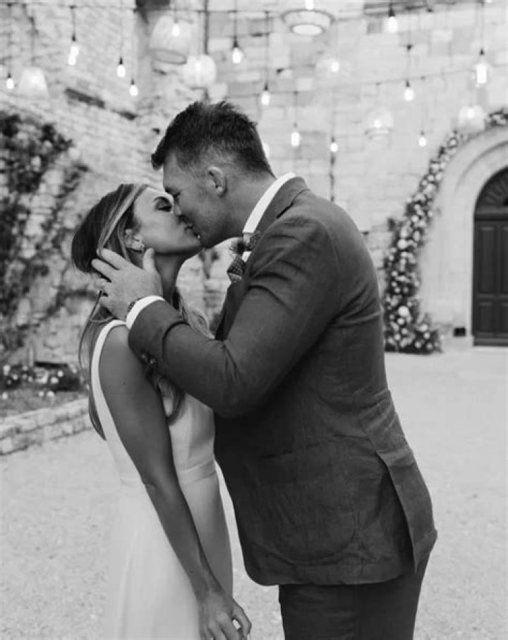 Who is Jessica Moloney dating? Jessica Moloney boyfriend, husband