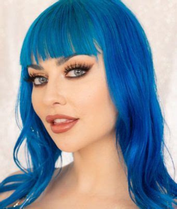 Who is Jewelz Blu dating? Jewelz Blu boyfriend, husband