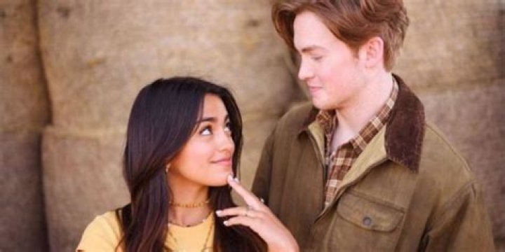 Who is Kit Connor dating? Kit Connor girlfriend, wife