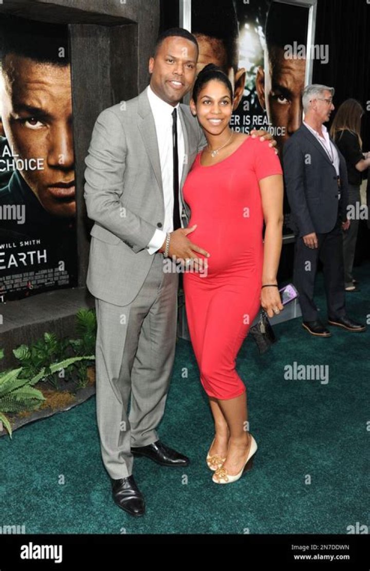 Who is Lao Sealey dating? Lao Sealey boyfriend, husband