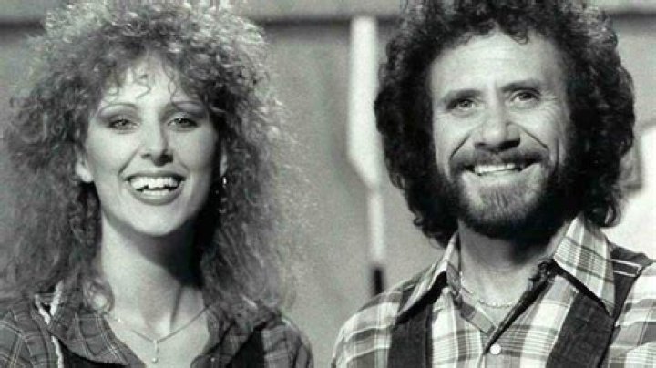 Who is Lefty Frizzell dating? Lefty Frizzell girlfriend, wife