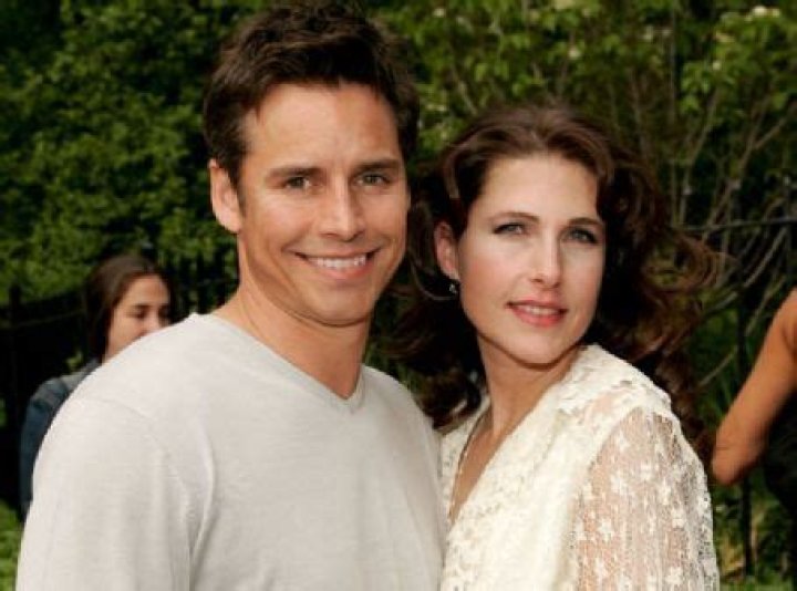 Who is Lisa Fuller dating? Lisa Fuller boyfriend, husband