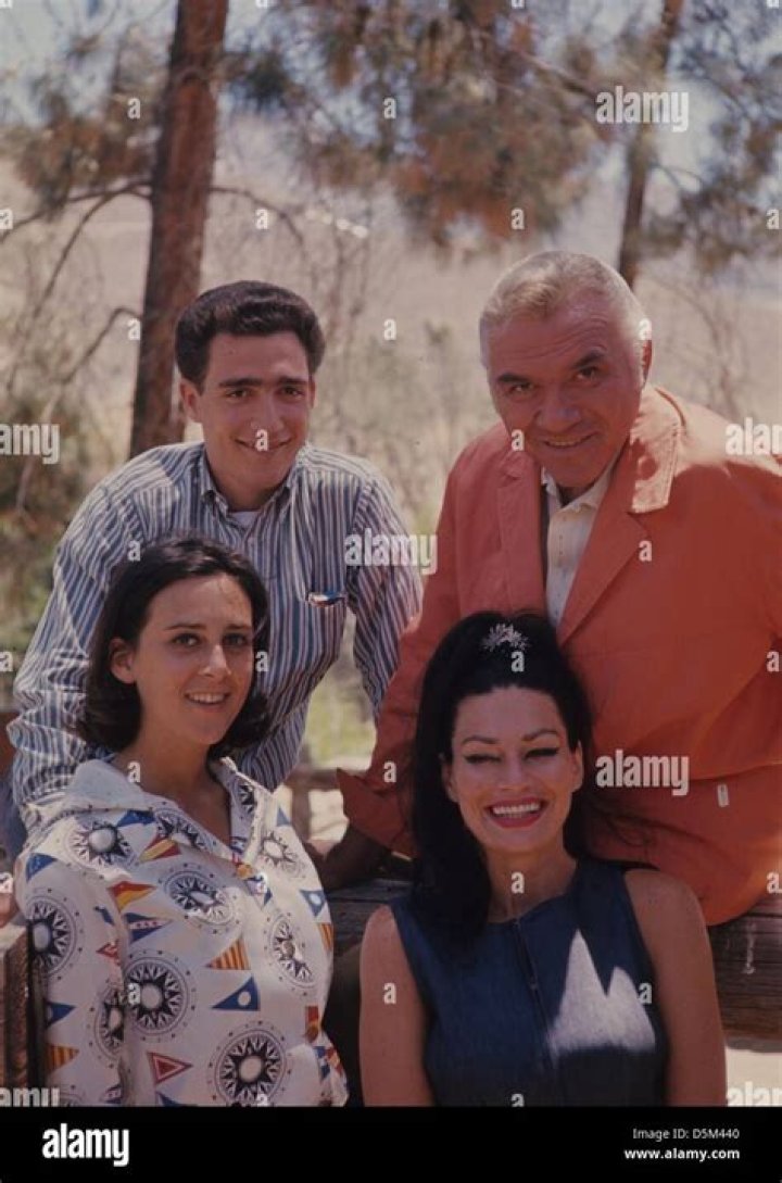 Who is Lorne Greene dating? Lorne Greene girlfriend, wife