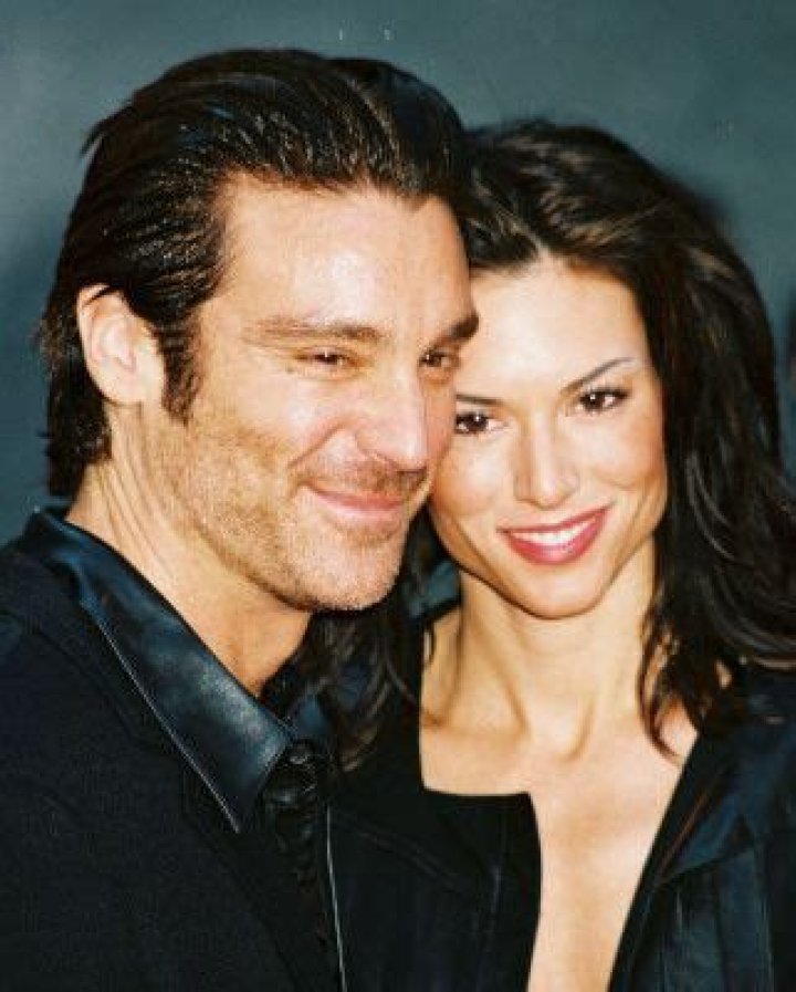 Who is Michael Weiss dating? Michael Weiss girlfriend, wife