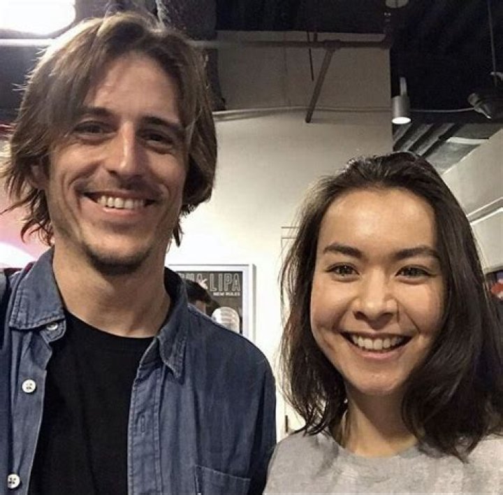 Who is Mitski dating? Mitski boyfriend, husband
