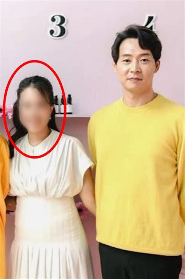 Who is Park Yoo-chun dating? Park Yoo-chun girlfriend, wife