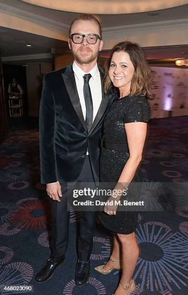 Who is Simon Pegg dating? Simon Pegg girlfriend, wife