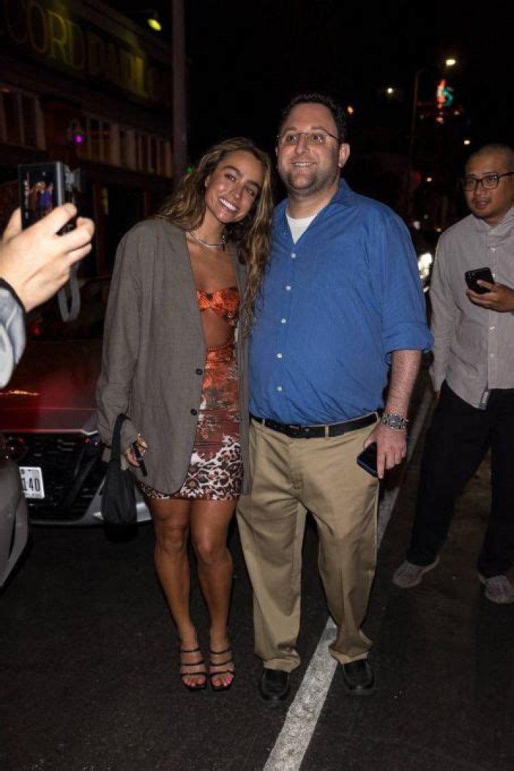 Who is Sommer Ray dating? Sommer Ray boyfriend, husband