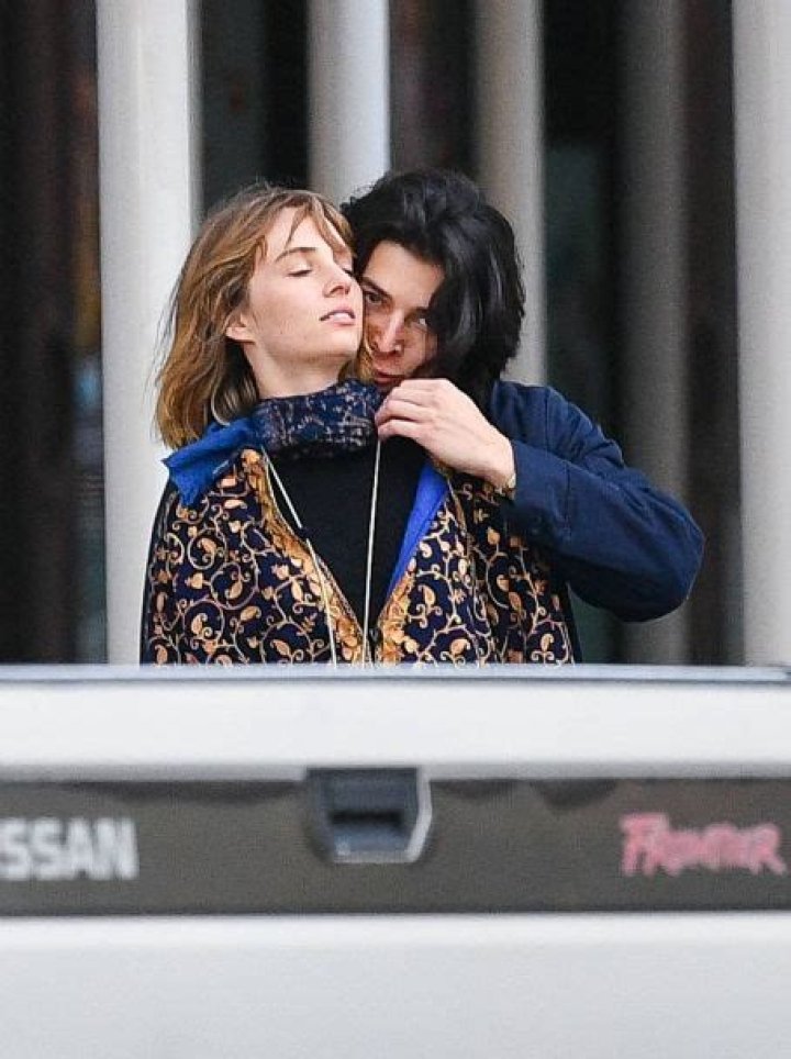 Who is Spencer Barnett dating? Spencer Barnett girlfriend, wife