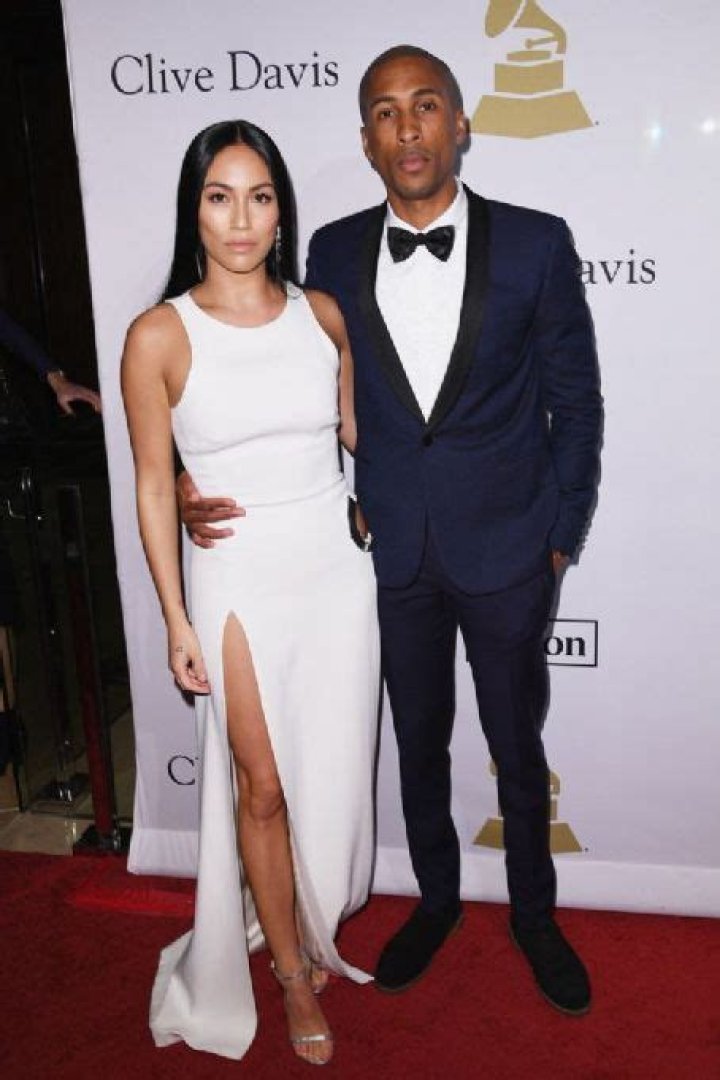 Who is Stephanie Shepherd dating? Stephanie Shepherd boyfriend, husband