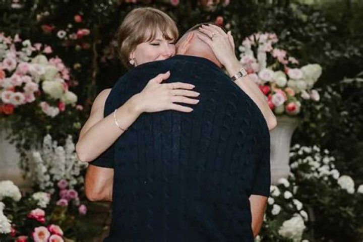 Who is Stephanie Swift dating? Stephanie Swift boyfriend, husband