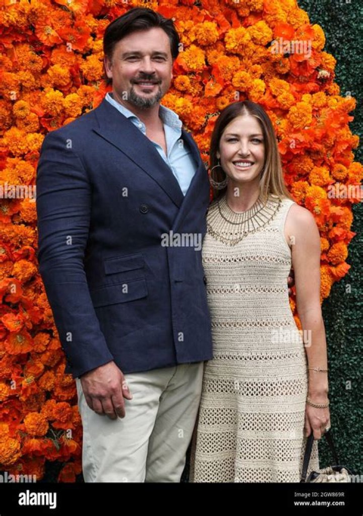 Who is Tom Welling dating? Tom Welling girlfriend, wife