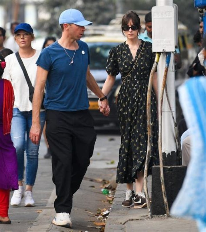 Who is Tony Dakota dating? Tony Dakota girlfriend, wife