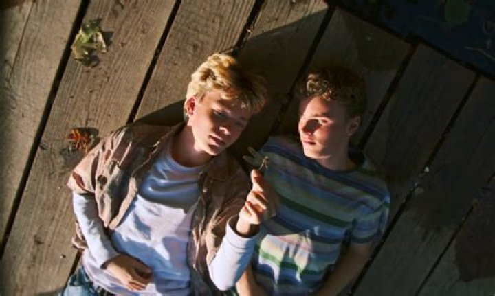 Why 21 Percent Of Straight Men Watch Gay Porn