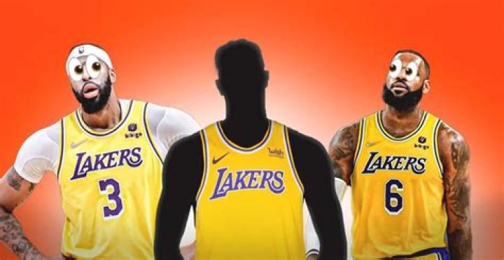 Will Lakers go for trade to make up for Anthony Davis injury and other issues?