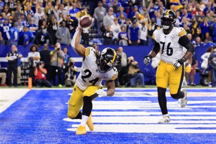 With Najee Harris, Jaylen Warren out, Benny Snell keeps Steelers’ run game rolling