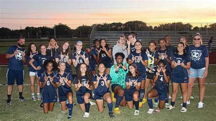Womens Flag Football Recruiting | J.P. Taravella High School